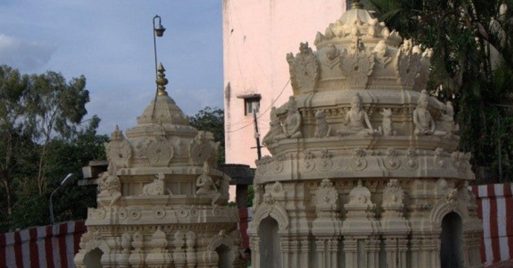 Gavi Gangadhareshwara Temple