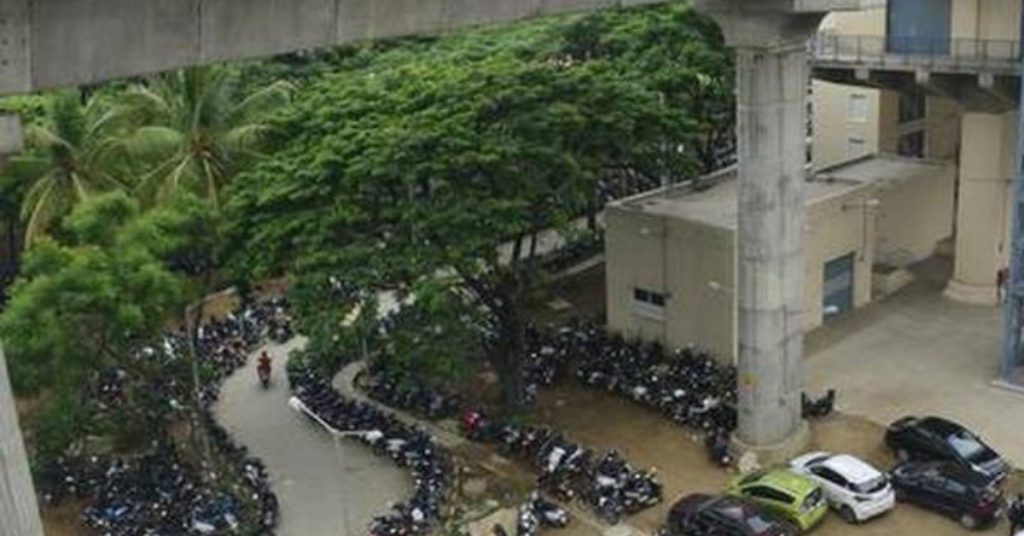 Parking Space At Metro Stations 